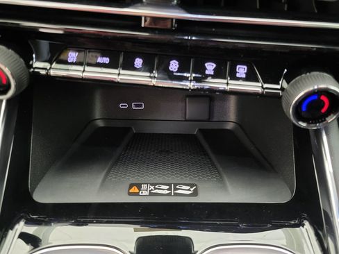 New 2026 Chevrolet Traverse LT w/ Driver Confidence Package image 7