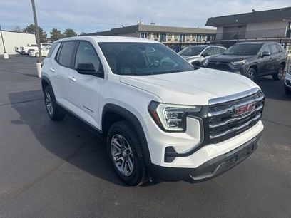 Used 2025 GMC Terrain Elevation