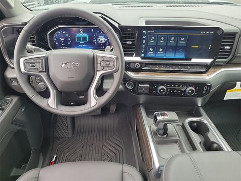 New 2026 Chevrolet Silverado 1500 LT Trail Boss w/ LT Trail Boss Premium Package image 4