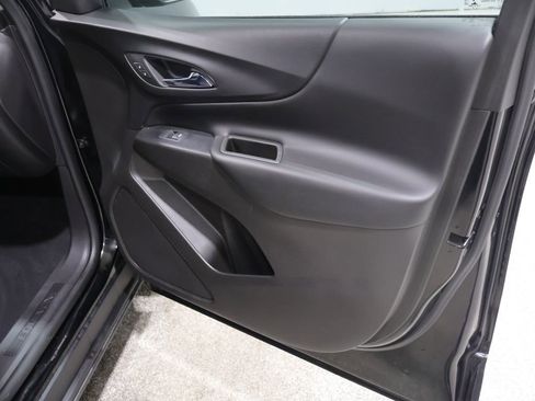 Used 2019 Chevrolet Equinox LT w/ Driver Convenience Package AWD/4WD image 26