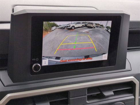 Used 2024 Toyota Tacoma SR image 19