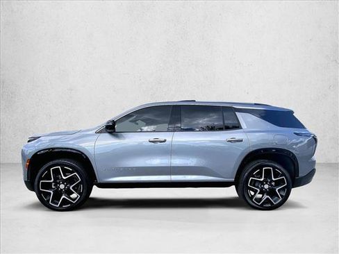 Certified 2025 Chevrolet Traverse High Country image 6