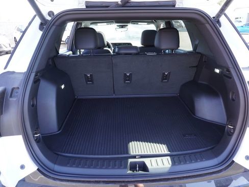 New 2026 GMC Terrain AT4 w/ Convenience Package III image 8