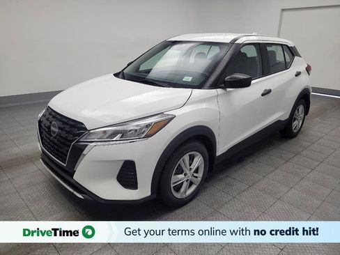 Used 2023 Nissan Kicks S FWD image 1