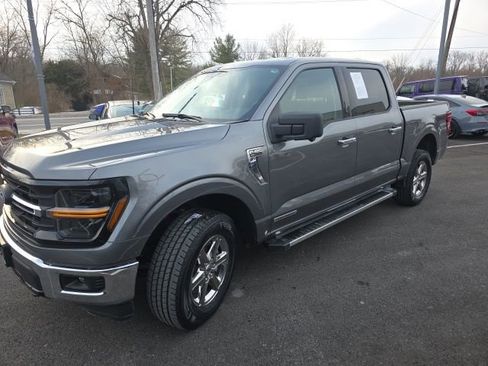 Used 2024 Ford F150 XLT w/ Mobile Office Package image 17