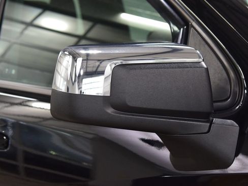 Used 2024 Chevrolet Silverado 1500 LT AWD/4WD image 16