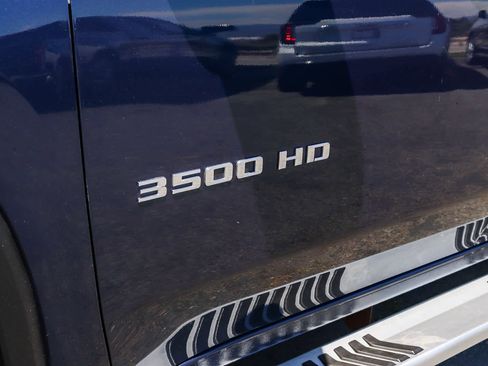 Used 2021 Chevrolet Silverado 3500 LT w/ Gooseneck/5TH Wheel Package RWD image 17