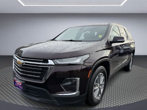 Used 2022 Chevrolet Traverse LT w/ LPO, Cargo Package image 1