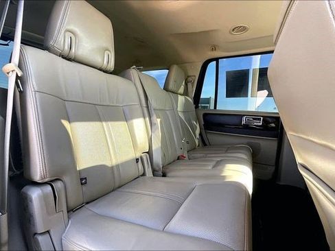 Used 2015 Lincoln Navigator 2WD w/ Equipment Group 101A Reserve image 32