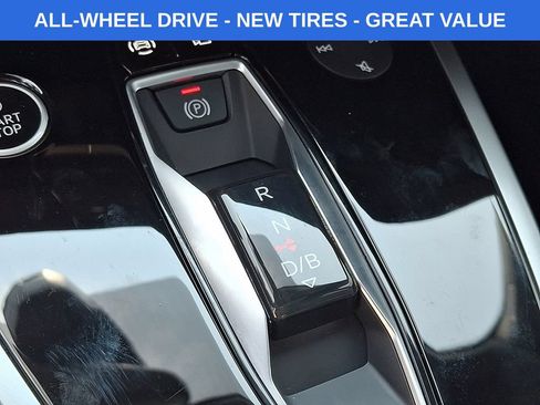Used 2023 Audi Q4 e-tron Premium AWD/4WD image 16