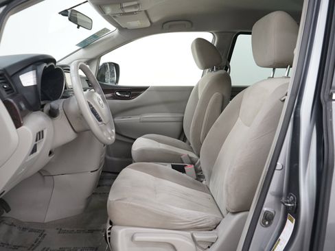 Used 2017 Nissan Quest SV FWD image 23