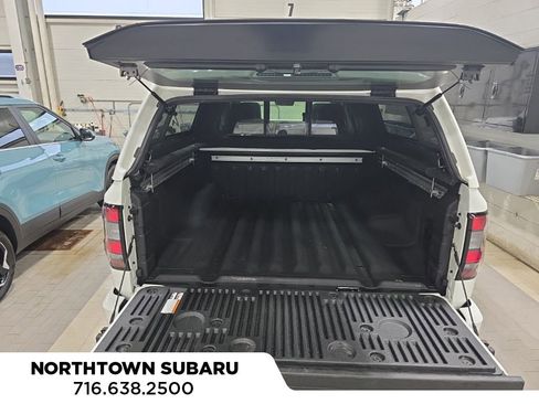 Used 2024 Nissan Frontier SL w/ Technology Package image 13