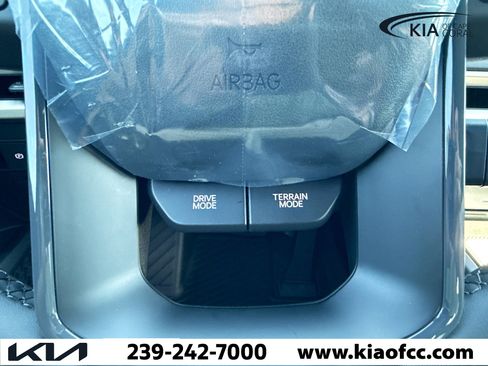 New 2027 Kia Telluride EX image 32