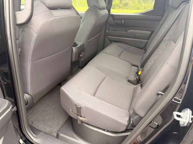 Used 2026 Toyota Tacoma SR5 AWD/4WD image 13