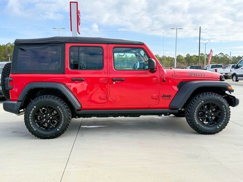 Used 2022 Jeep Wrangler Unlimited Sport image 5