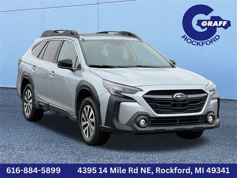 Used 2023 Subaru Outback Premium image 1