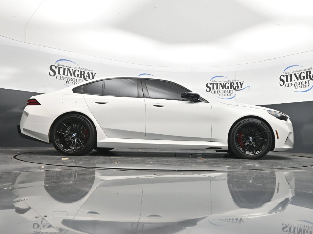 Used 2026 BMW M5 w/ Executive Package AWD/4WD image 33