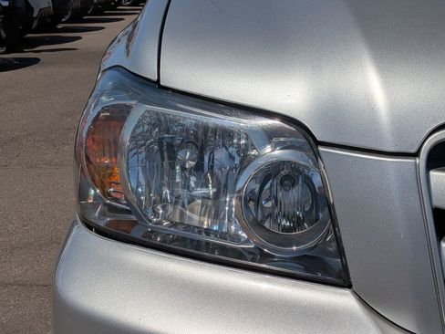 Used 2007 Toyota Highlander 2WD w/ 3rd Row image 6