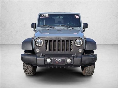 Used 2015 Jeep Wrangler Sport AWD/4WD image 2