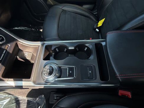 Used 2023 Ford Edge ST-Line AWD/4WD image 19