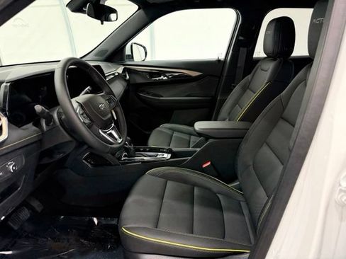New 2026 Chevrolet TrailBlazer ACTIV AWD/4WD image 11
