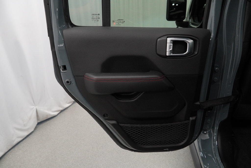 New 2026 Jeep Wrangler Unlimited Rubicon AWD/4WD image 30