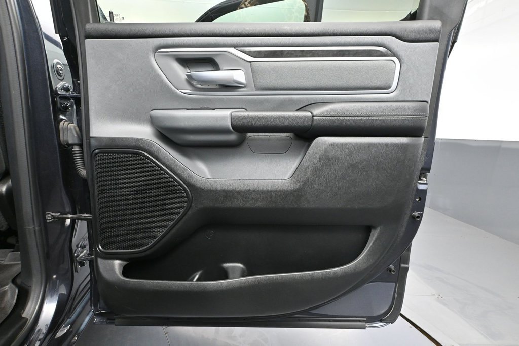 Used 2020 RAM 1500 Big Horn AWD/4WD image 32
