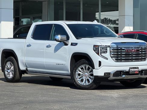 New 2026 GMC Sierra 1500 Denali w/ Technology Package AWD/4WD image 2