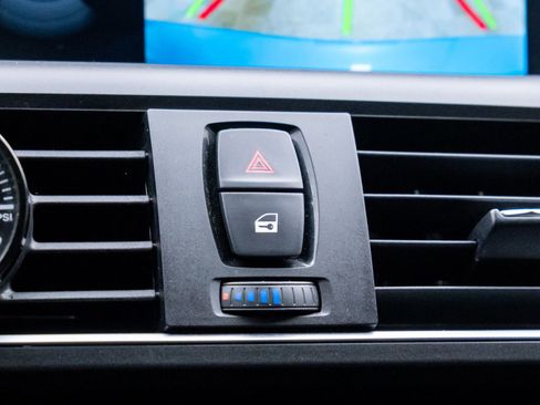 Used 2017 BMW M2 Base image 24