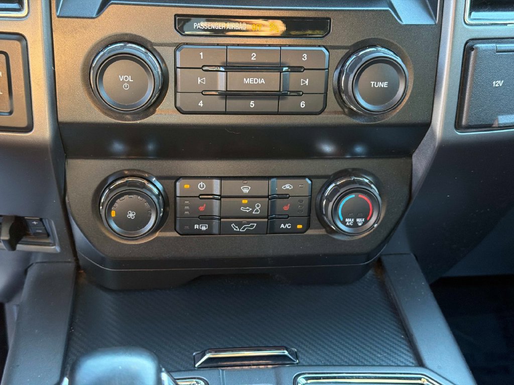 Used 2020 Ford F150 XLT w/ Equipment Group 302A Luxury AWD/4WD image 28