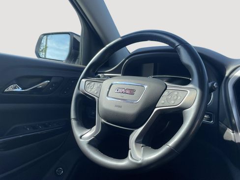 Used 2022 GMC Acadia AT4 w/ Technology Package AWD/4WD image 6