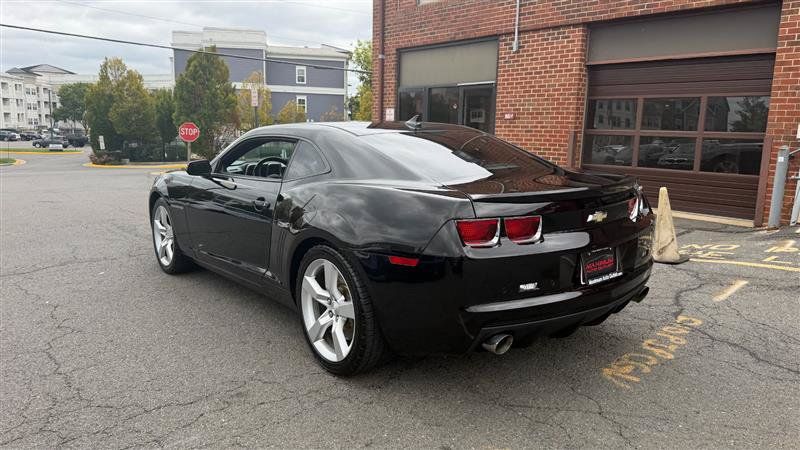 Used 2010 Chevrolet Camaro SS w/ RS Package RWD image 15