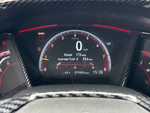 Used 2018 Honda Civic Type R image 17