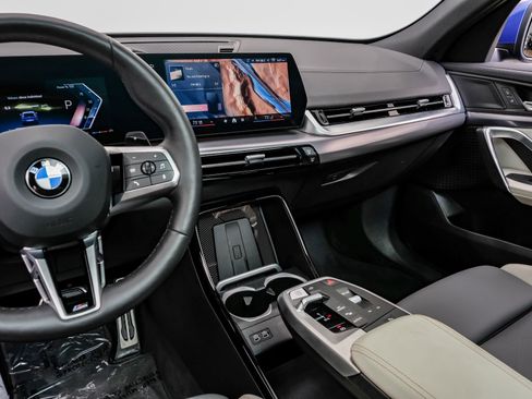 Used 2025 BMW X2 xDrive28i image 29