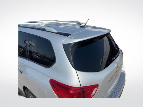 Used 2018 Nissan Pathfinder SV w/ Cargo Package image 36