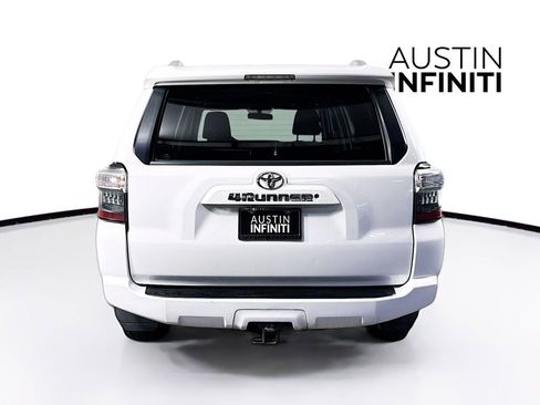 Used 2014 Toyota 4Runner SR5 RWD image 7