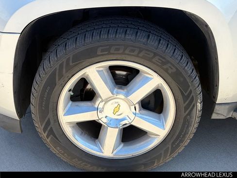 Used 2012 Chevrolet Suburban LT AWD/4WD image 9