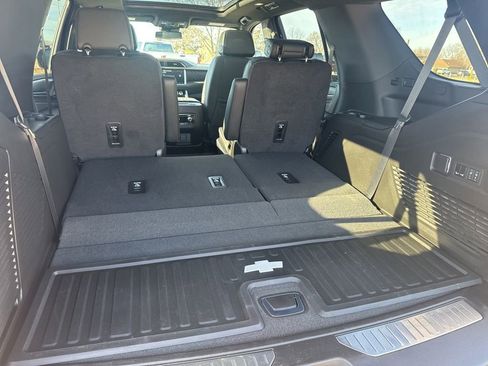 Used 2024 GMC Yukon Denali image 10