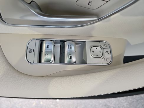 Certified 2026 Mercedes-Benz GLE 350 4MATIC image 29