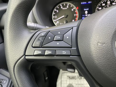Used 2025 Nissan Sentra S FWD image 18