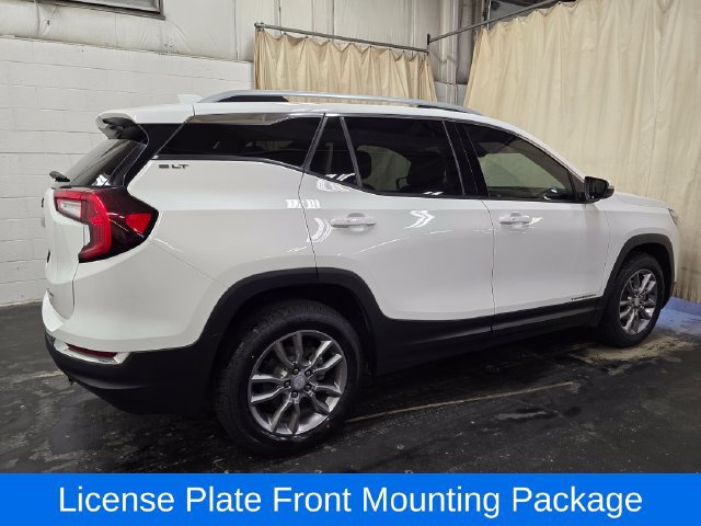 Used 2023 GMC Terrain SLT AWD/4WD image 7