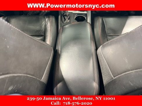 Used 2024 Dodge Durango GT image 34