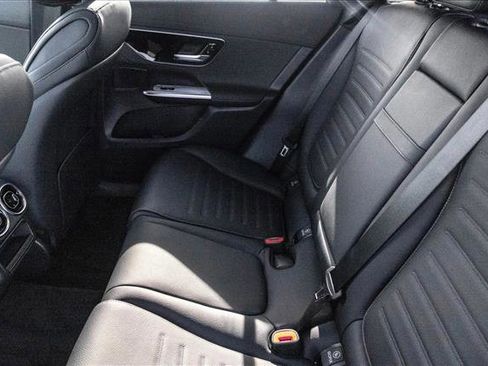 New 2026 Mercedes-Benz GLC 300 4MATIC image 21