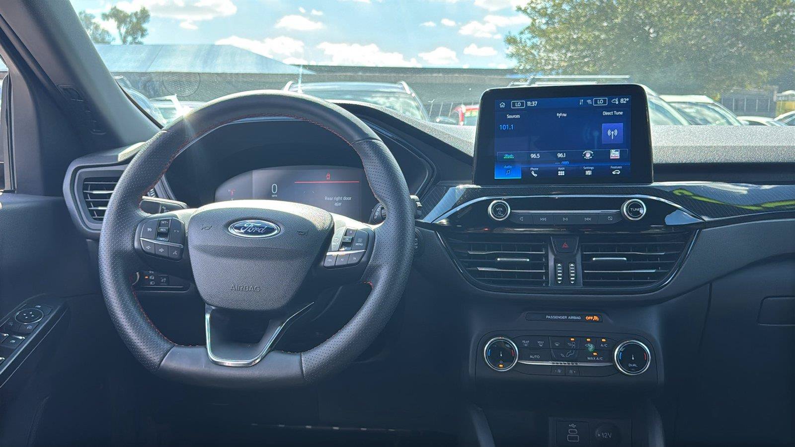 Used 2025 Ford Escape ST-Line FWD image 7