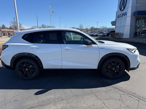 New 2026 Acura ADX A-Spec image 2