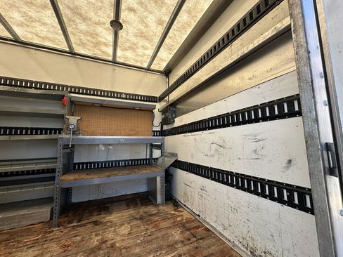 Used 2019 Ford E-350 and Econoline 350 Super Duty w/ Power Windows & Locks Group image 12