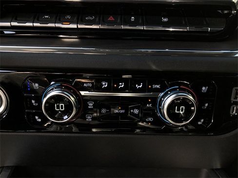 Used 2023 GMC Sierra 1500 SLT w/ SLT Premium Package image 27