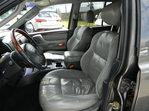 Used 2002 Jeep Grand Cherokee Overland AWD/4WD image 12