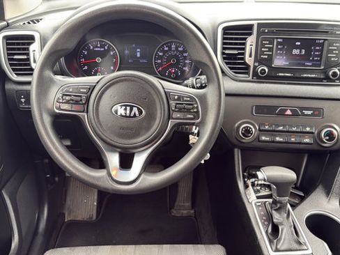 Used 2017 Kia Sportage LX AWD/4WD image 20