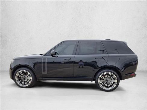 Used 2026 Land Rover Range Rover SE AWD/4WD image 5